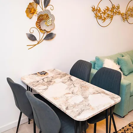 Lazuli Sea View Beachfront Ap 21