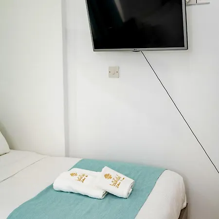 公寓 Lazuli Sea View Beachfront Ap 21