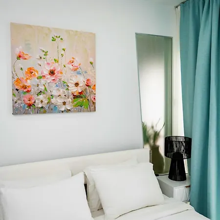 Apartment Lazuli Sea View Beachfront Ap 21 Larnaca