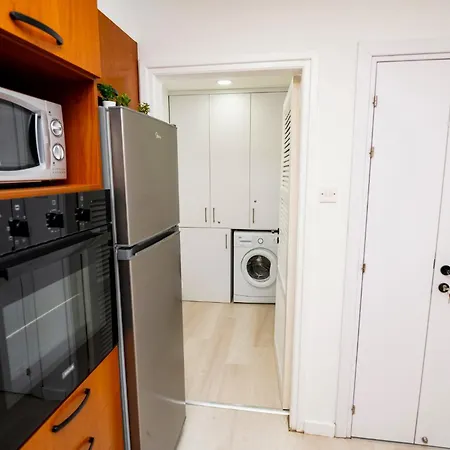 Lazuli Sea View Beachfront Ap 21 公寓 *