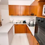 Lazuli Sea View Beachfront Ap 21 Apartament