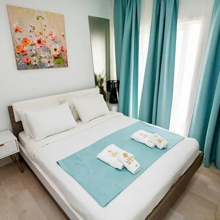 Lazuli Sea View Beachfront Ap 21 *