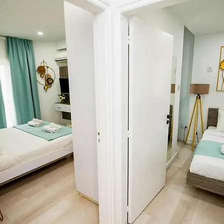 Apartament Lazuli Sea View Beachfront Ap 21 *