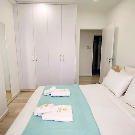 Lazuli Sea View Beachfront Ap 21 Apartament