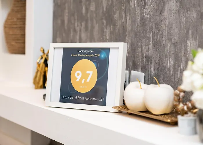 Lazuli Sea View Beachfront Ap 21 Apartmán